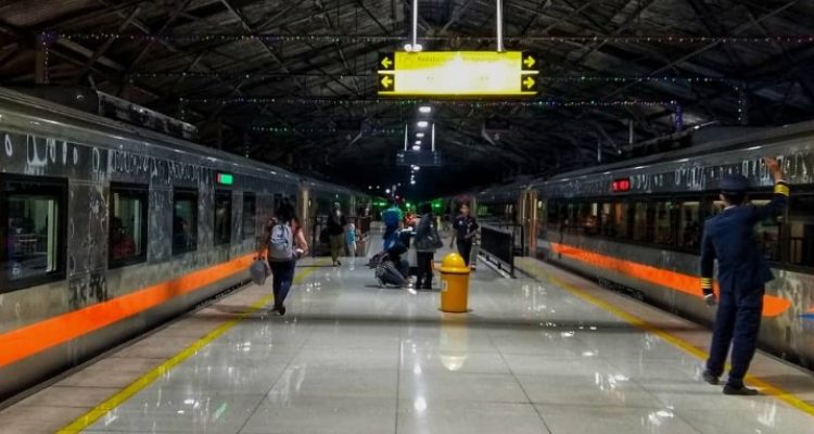 Jadwal Kereta Api Di Jakarta Timur 2023